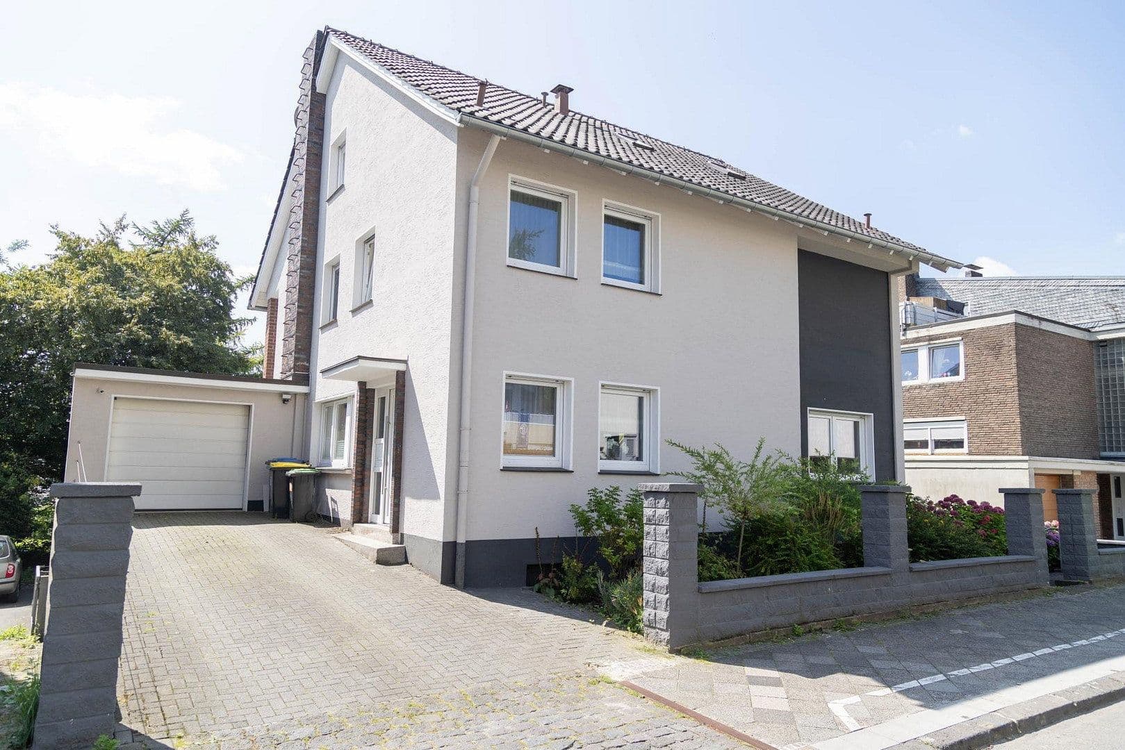 Predaj domu 320 m², pozemek 522 m², Remscheid, Severné Porýnie - Westfálsko Predaj domu 320 m², pozemek 522 m², Remscheid, Severné Porýnie - Westfálsko