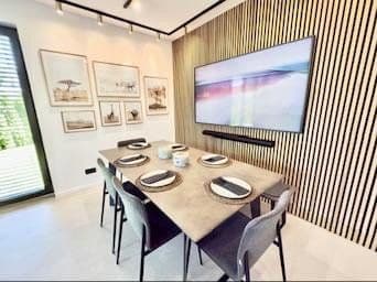 Prenájom bytu 4-izbový 124 m², Hamburg, Hamburg Prenájom bytu 4-izbový 124 m², Hamburg, Hamburg