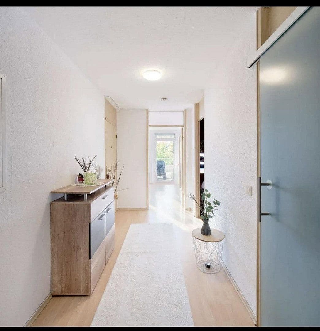 Prenájom bytu 2-izbový 68 m², Salierstr. 36, Waiblingen, Bádensko-Wurttembersko Prenájom bytu 2-izbový 68 m², Salierstr. 36, Waiblingen, Bádensko-Wurttembersko