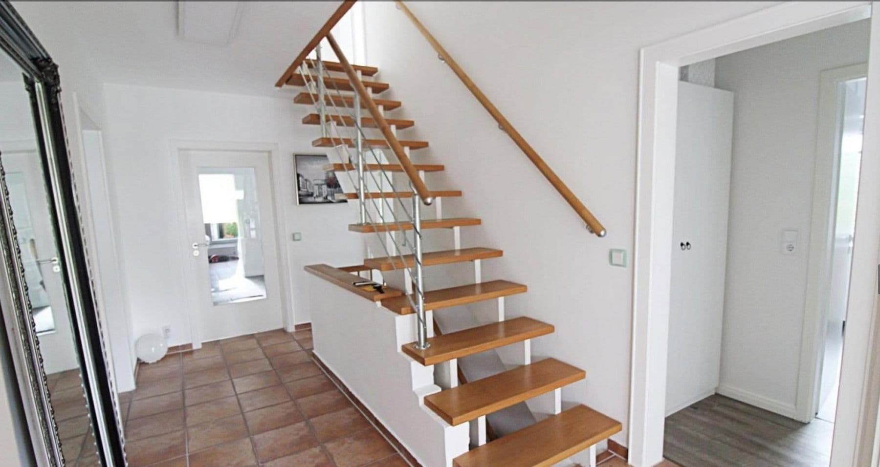 Predaj domu 155 m², pozemek 650 m², Henstedt-Ulzburg, Šlezvicko-Holštajnsko Predaj domu 155 m², pozemek 650 m², Henstedt-Ulzburg, Šlezvicko-Holštajnsko
