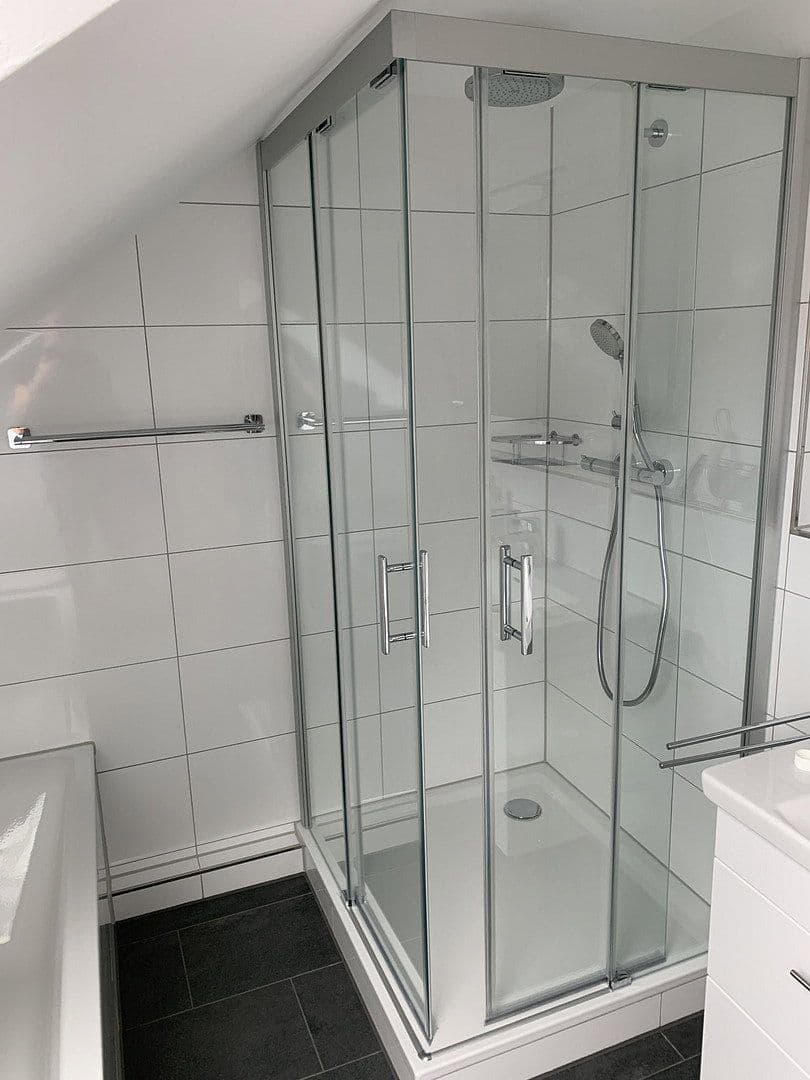 Predaj bytu 4-izbový 118 m², Eningen unter Achalm, Bádensko-Wurttembersko Predaj bytu 4-izbový 118 m², Eningen unter Achalm, Bádensko-Wurttembersko