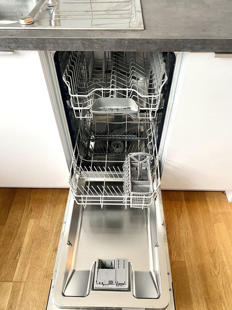 Prenájom bytu 2-izbový 50 m², Jugenheimer Str. 48a, Frankfurt am Main, Hesensko Prenájom bytu 2-izbový 50 m², Jugenheimer Str. 48a, Frankfurt am Main, Hesensko
