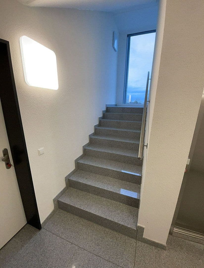 Prenájom bytu 3-izbový 80 m², Bahnhofstraße 2b, Bad Schönborn, Bádensko-Wurttembersko Prenájom bytu 3-izbový 80 m², Bahnhofstraße 2b, Bad Schönborn, Bádensko-Wurttembersko