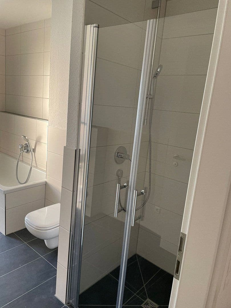 Prenájom bytu 3-izbový 80 m², Bahnhofstraße 2b, Bad Schönborn, Bádensko-Wurttembersko Prenájom bytu 3-izbový 80 m², Bahnhofstraße 2b, Bad Schönborn, Bádensko-Wurttembersko