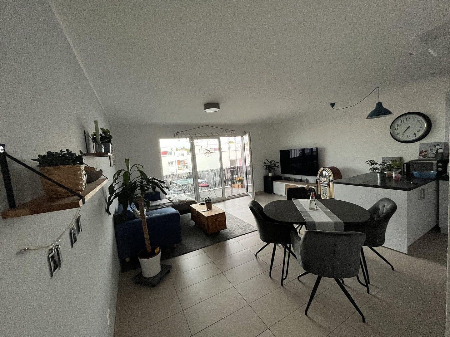 Prenájom bytu 3-izbový 80 m², Bahnhofstraße 2b, Bad Schönborn, Bádensko-Wurttembersko Prenájom bytu 3-izbový 80 m², Bahnhofstraße 2b, Bad Schönborn, Bádensko-Wurttembersko