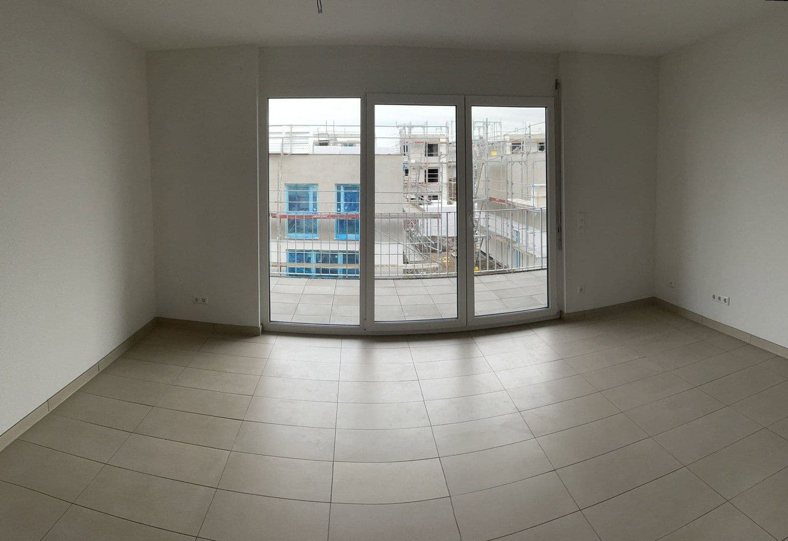 Prenájom bytu 3-izbový 80 m², Bahnhofstraße 2b, Bad Schönborn, Bádensko-Wurttembersko Prenájom bytu 3-izbový 80 m², Bahnhofstraße 2b, Bad Schönborn, Bádensko-Wurttembersko