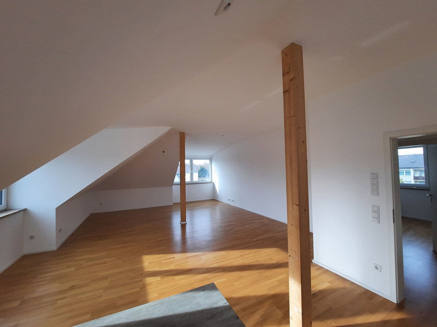 Prenájom bytu 2-izbový 93 m², Haltmayrstraße, Ingolstadt, Bavorsko Prenájom bytu 2-izbový 93 m², Haltmayrstraße, Ingolstadt, Bavorsko