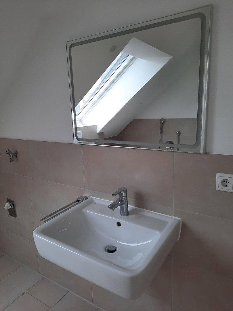 Prenájom bytu 2-izbový 93 m², Haltmayrstraße, Ingolstadt, Bavorsko Prenájom bytu 2-izbový 93 m², Haltmayrstraße, Ingolstadt, Bavorsko