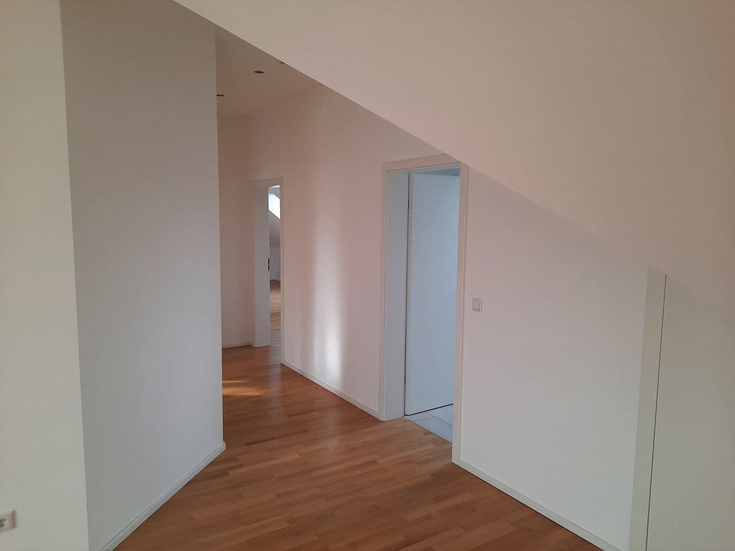 Prenájom bytu 2-izbový 93 m², Haltmayrstraße, Ingolstadt, Bavorsko Prenájom bytu 2-izbový 93 m², Haltmayrstraße, Ingolstadt, Bavorsko