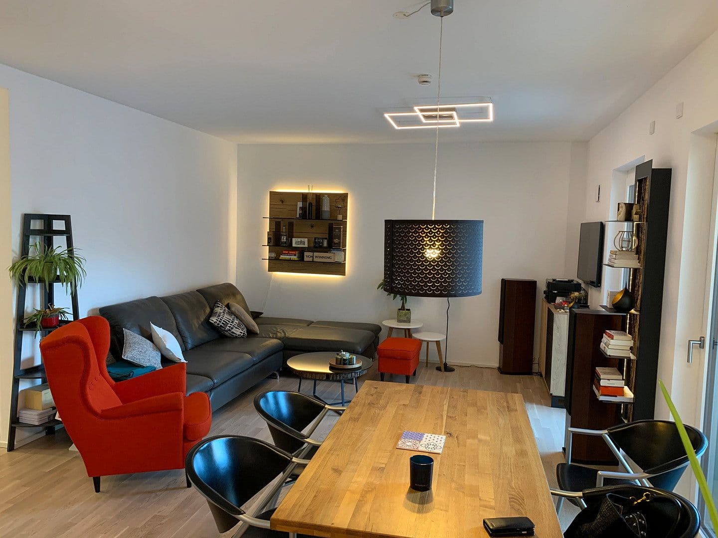 Prenájom bytu 3-izbový 87 m², Neudörferstr. 23, Nürnberg, Bavorsko Prenájom bytu 3-izbový 87 m², Neudörferstr. 23, Nürnberg, Bavorsko