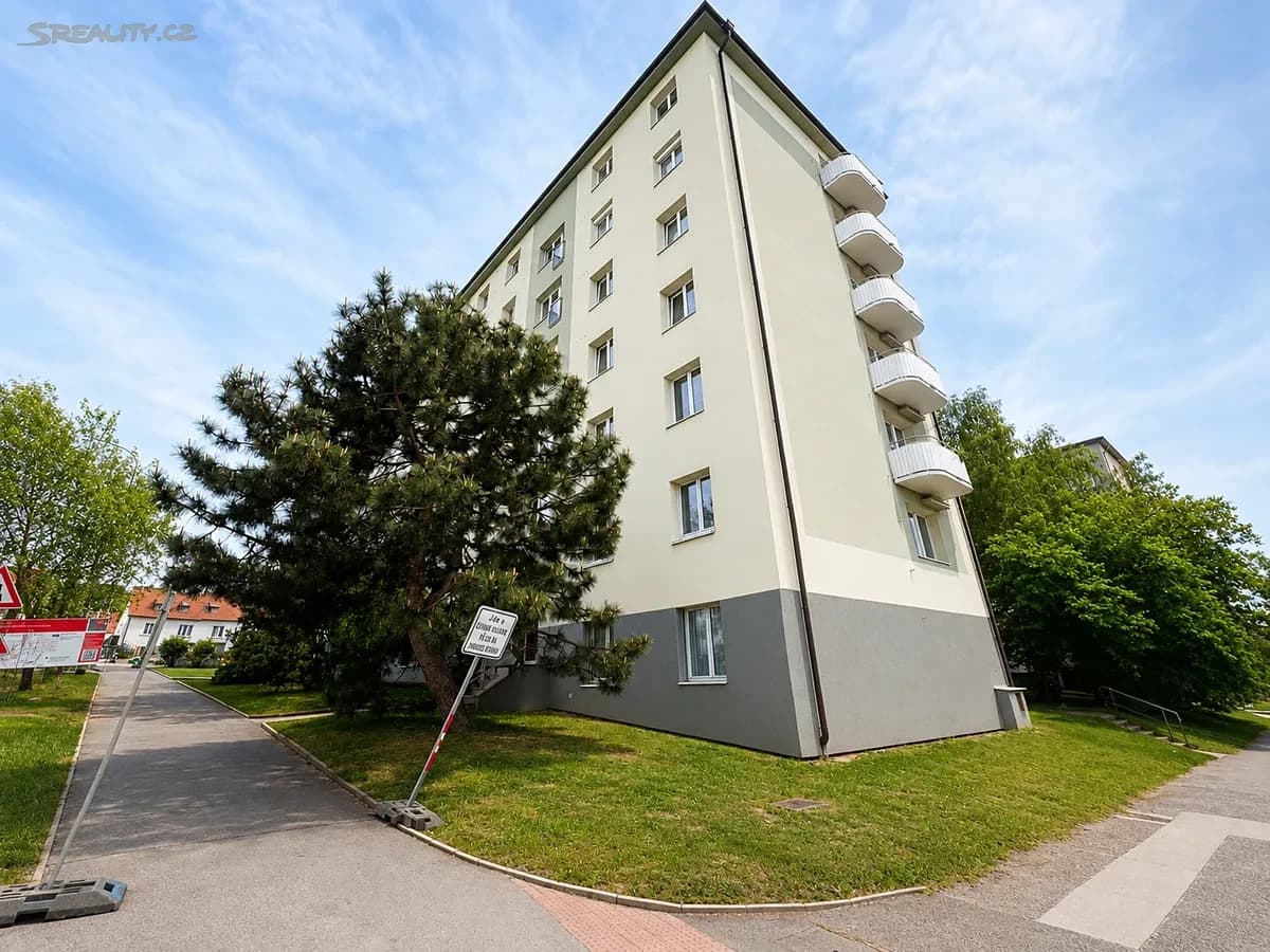 Prenájom bytu 3-izbový 65 m², Slévačská, Praha, Praha Prenájom bytu 3-izbový 65 m², Slévačská, Praha, Praha