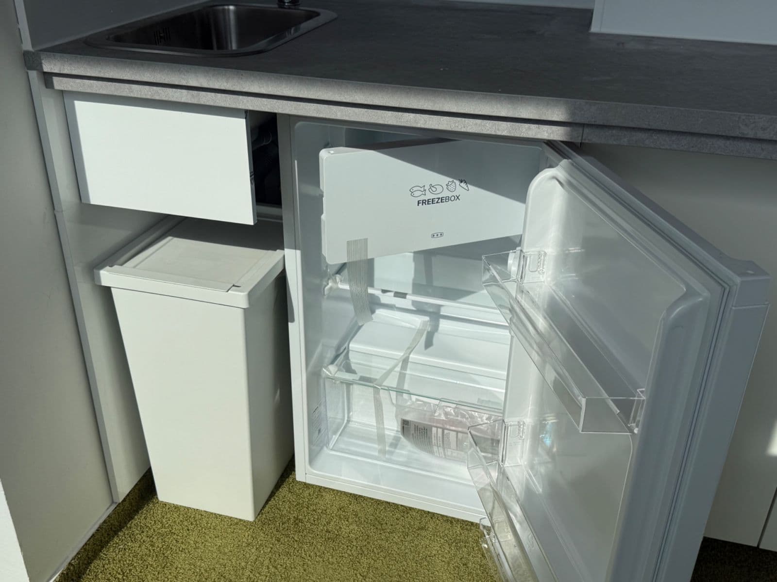 Prenájom bytu 1-izbový 16 m², Molákova, Praha, Praha Prenájom bytu 1-izbový 16 m², Molákova, Praha, Praha