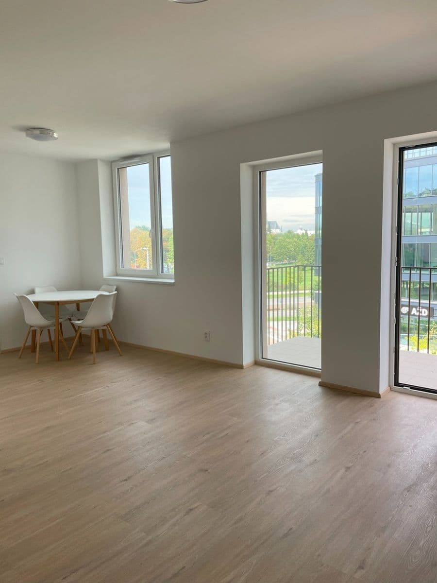 Prenájom bytu 2-izbový 54 m², Wittgensteinova, Olomouc, Olomoucký kraj Prenájom bytu 2-izbový 54 m², Wittgensteinova, Olomouc, Olomoucký kraj