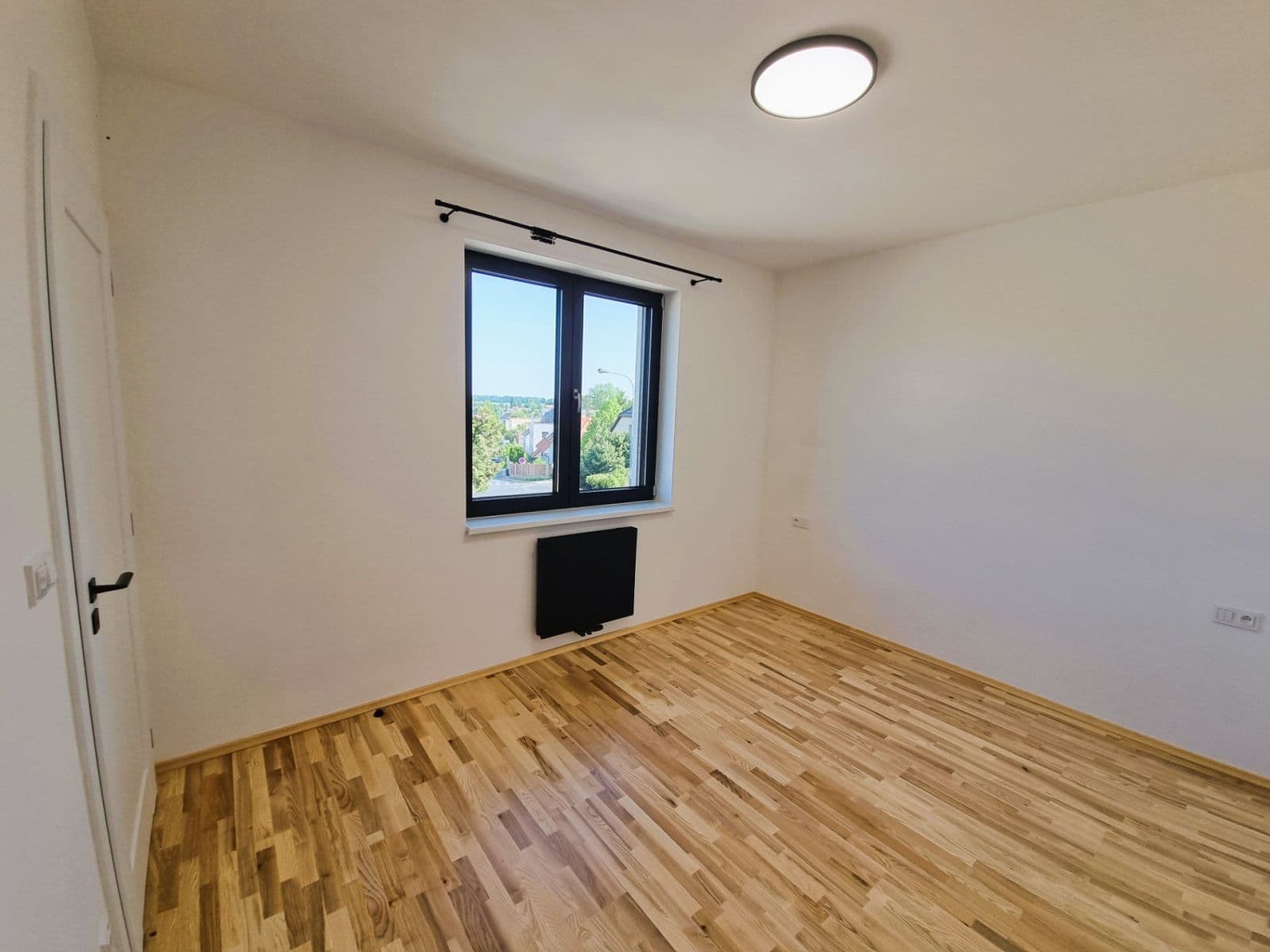 Prenájom bytu 3-izbový 57 m², Kobyliská, Praha, Praha Prenájom bytu 3-izbový 57 m², Kobyliská, Praha, Praha