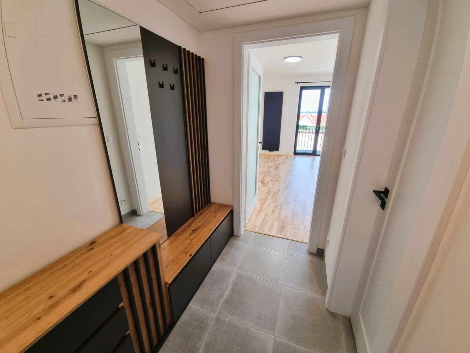 Prenájom bytu 3-izbový 57 m², Kobyliská, Praha, Praha Prenájom bytu 3-izbový 57 m², Kobyliská, Praha, Praha