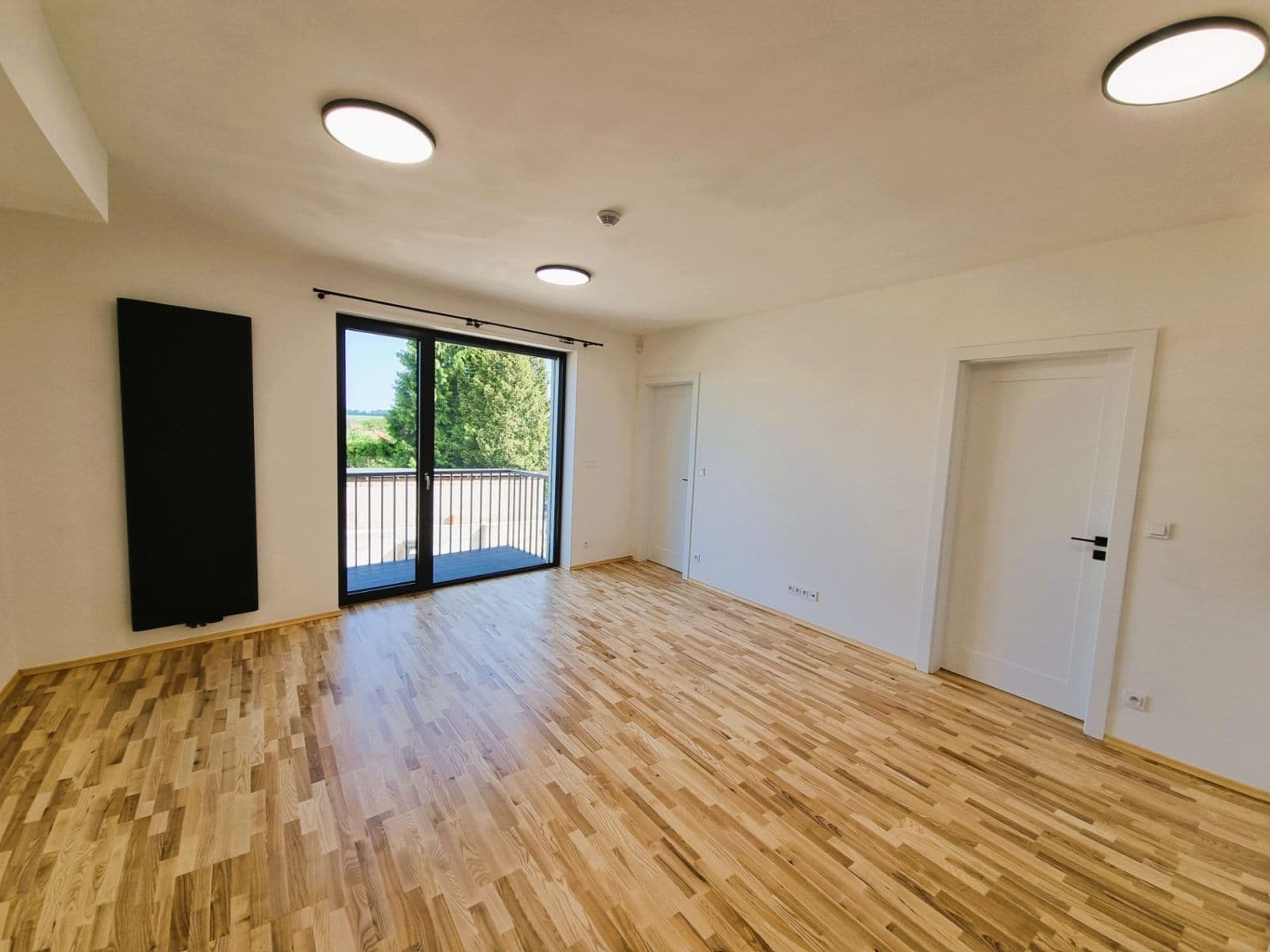 Prenájom bytu 3-izbový 57 m², Kobyliská, Praha, Praha Prenájom bytu 3-izbový 57 m², Kobyliská, Praha, Praha