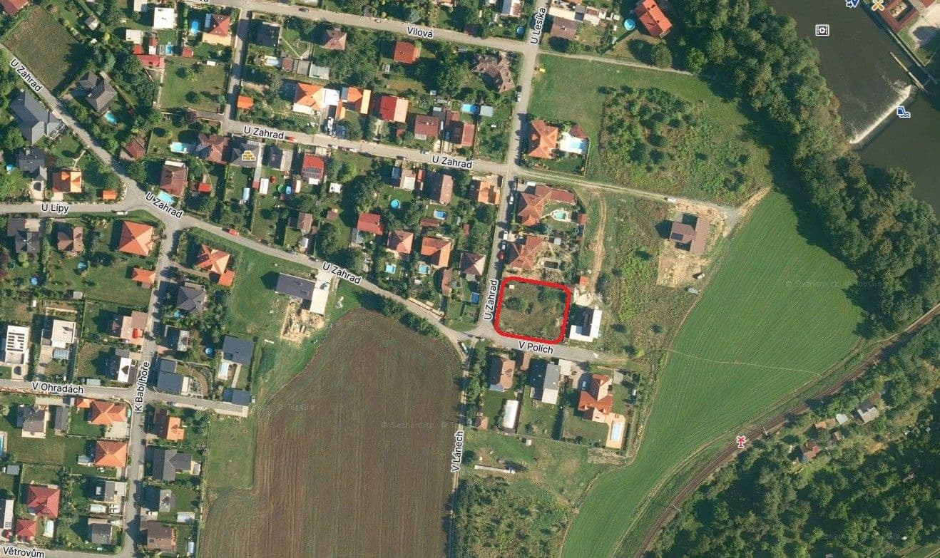 Predaj pozemku 1.108 m², Tábor, Jihočeský kraj Predaj pozemku 1.108 m², Tábor, Jihočeský kraj