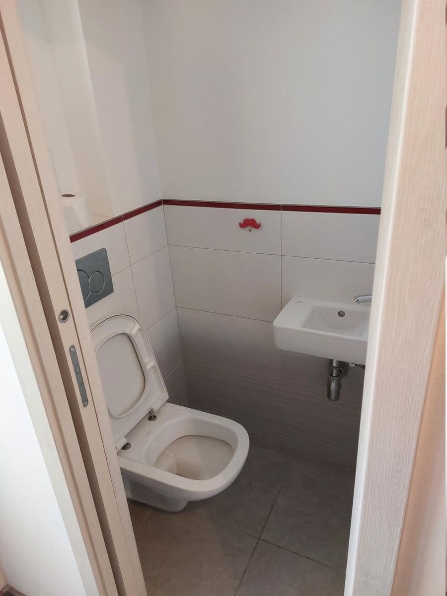 Prenájom bytu 2-izbový 50 m², U Libušiných lázní, Praha, Praha Prenájom bytu 2-izbový 50 m², U Libušiných lázní, Praha, Praha