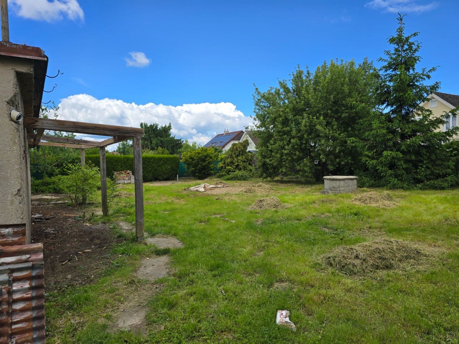 Predaj pozemku 1.301 m², Jesenice, Středočeský kraj Predaj pozemku 1.301 m², Jesenice, Středočeský kraj