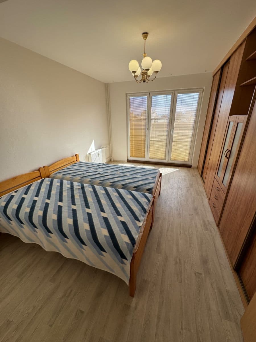 Prenájom bytu 2-izbový 49 m², K Nemocnici, Cheb, Karlovarský kraj Prenájom bytu 2-izbový 49 m², K Nemocnici, Cheb, Karlovarský kraj