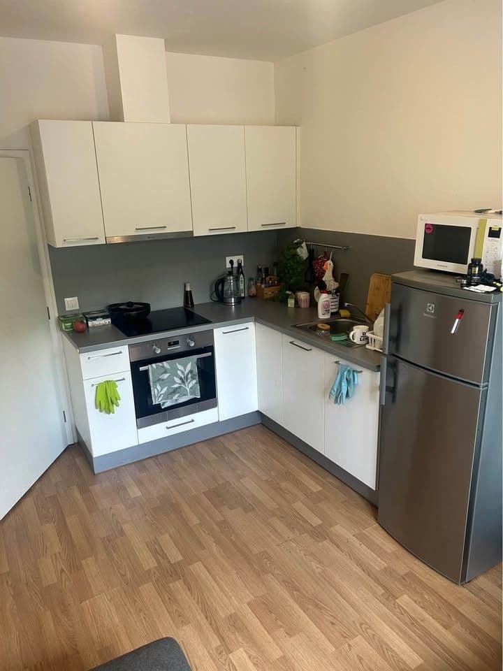 Prenájom bytu 2-izbový 45 m², Podbělohorská, Praha, Praha Prenájom bytu 2-izbový 45 m², Podbělohorská, Praha, Praha
