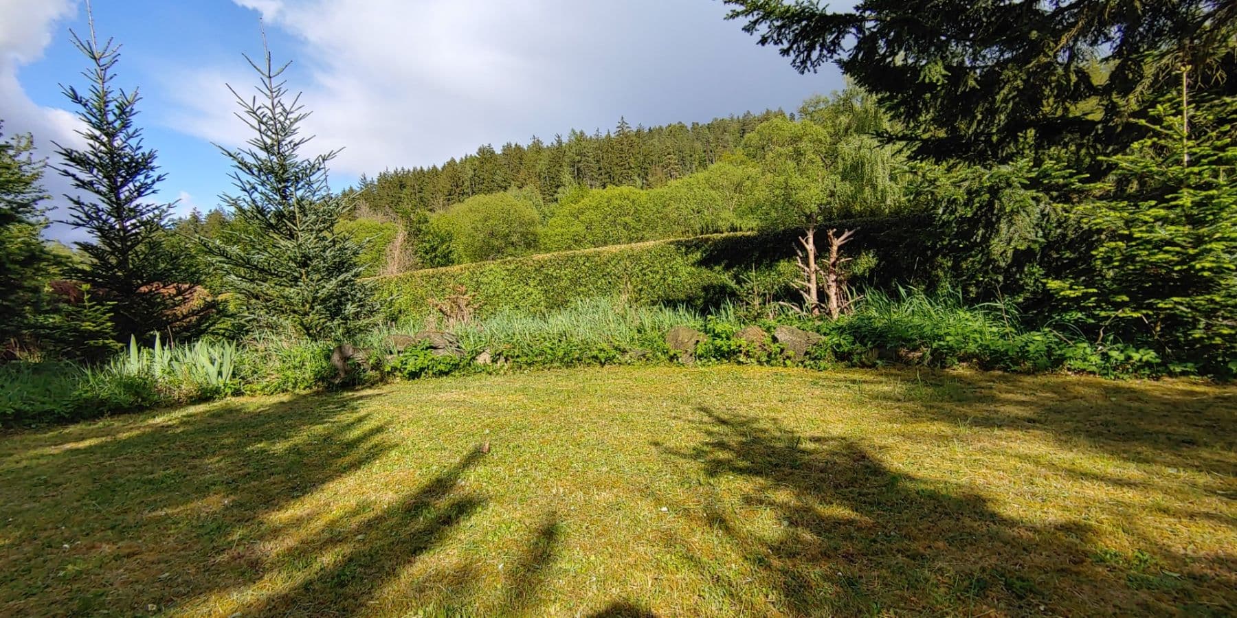 Predaj rekreačného objektu 150 m², pozemek 2.093 m², Chocerady, Středočeský kraj Predaj rekreačného objektu 150 m², pozemek 2.093 m², Chocerady, Středočeský kraj