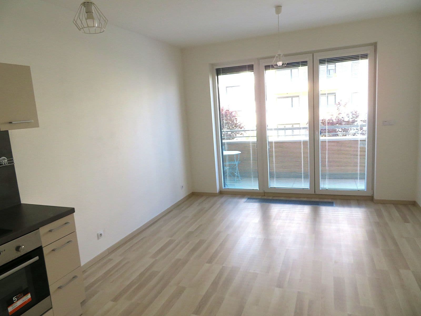 Prenájom bytu 1-izbový 29 m², Do Zahrádek Ⅰ, Praha, Praha Prenájom bytu 1-izbový 29 m², Do Zahrádek Ⅰ, Praha, Praha