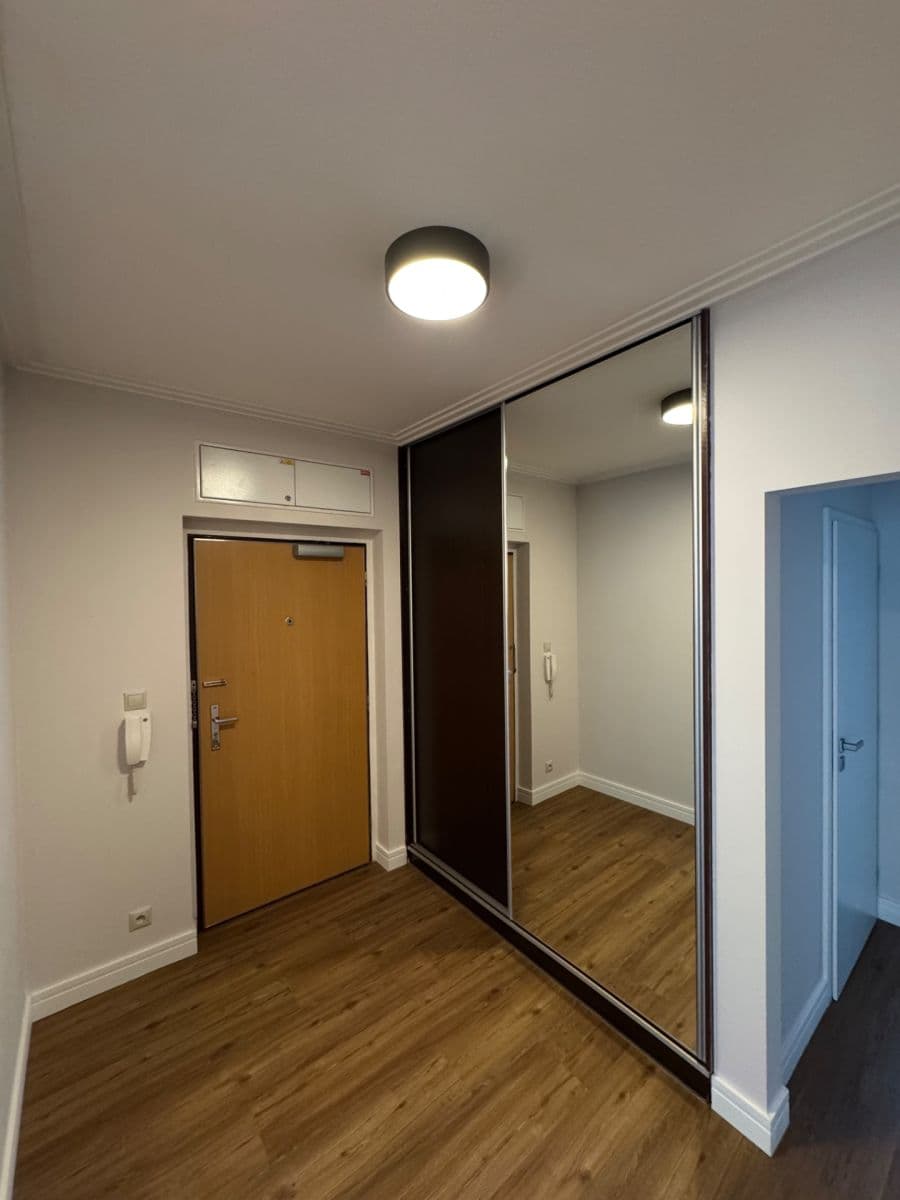 Prenájom bytu 3-izbový 85 m², Vidoulská, Praha, Praha Prenájom bytu 3-izbový 85 m², Vidoulská, Praha, Praha