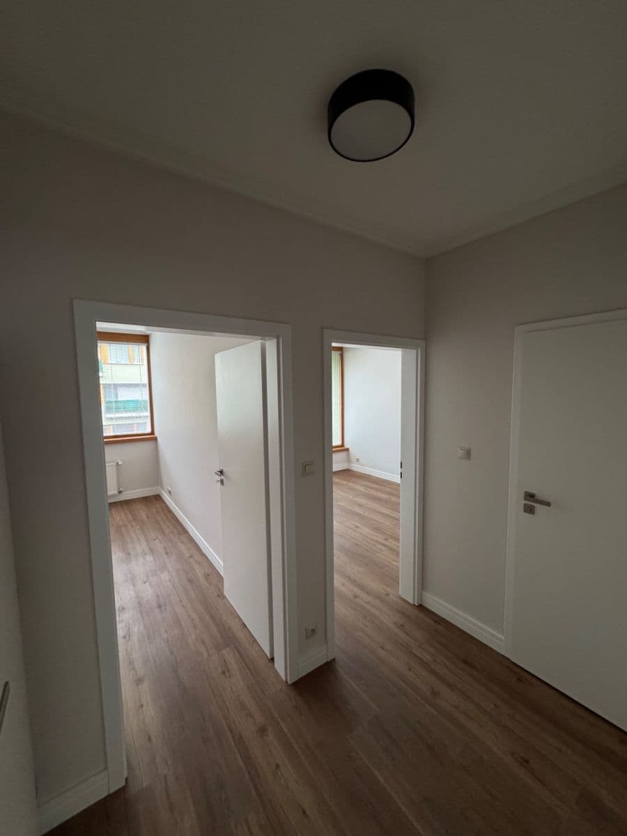 Prenájom bytu 3-izbový 85 m², Vidoulská, Praha, Praha Prenájom bytu 3-izbový 85 m², Vidoulská, Praha, Praha