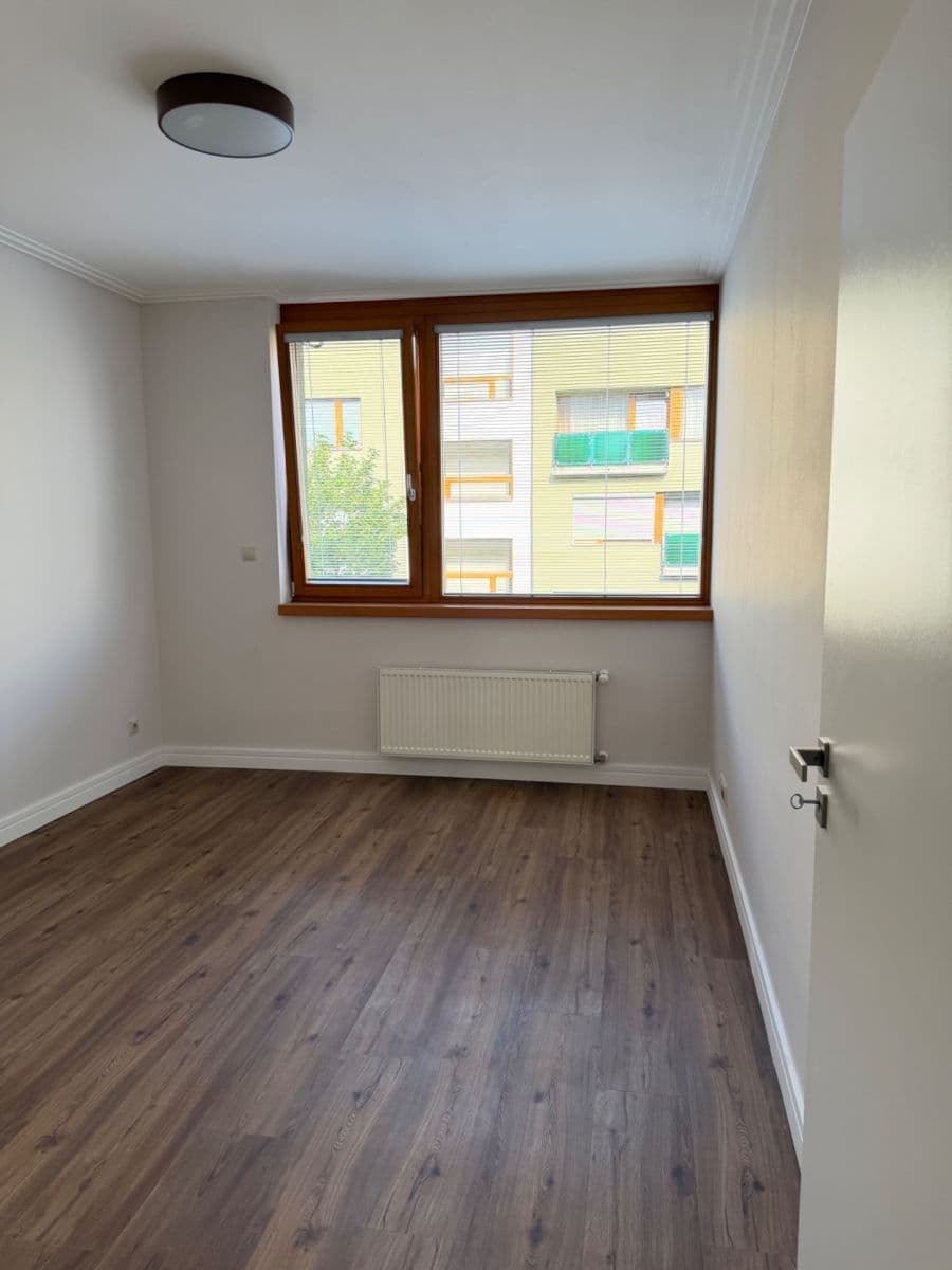 Prenájom bytu 3-izbový 85 m², Vidoulská, Praha, Praha Prenájom bytu 3-izbový 85 m², Vidoulská, Praha, Praha