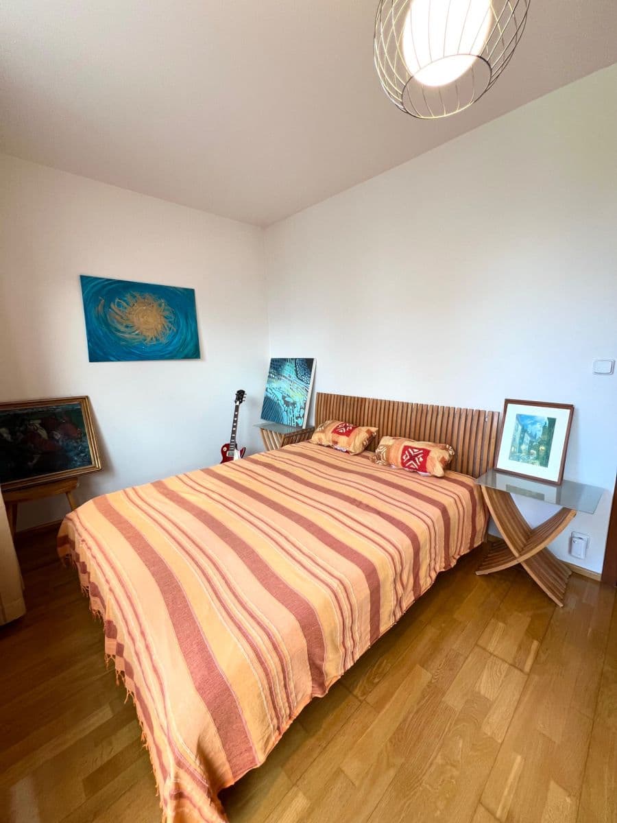 Prenájom domu 150 m², pozemek 92 m², Pod Harfou, Praha, Praha Prenájom domu 150 m², pozemek 92 m², Pod Harfou, Praha, Praha
