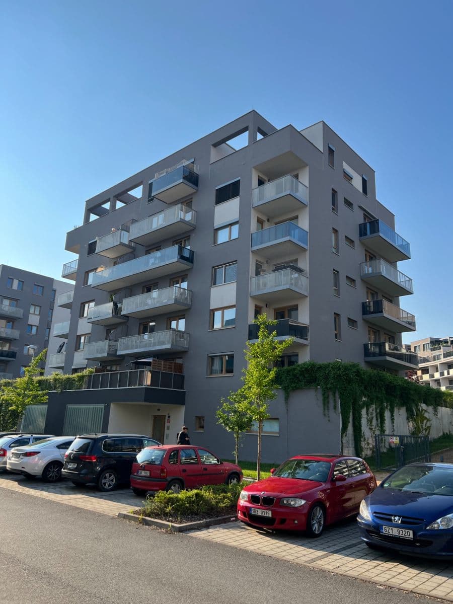 Predaj bytu 3-izbový 81 m², Saarinenova, Praha, Praha Predaj bytu 3-izbový 81 m², Saarinenova, Praha, Praha