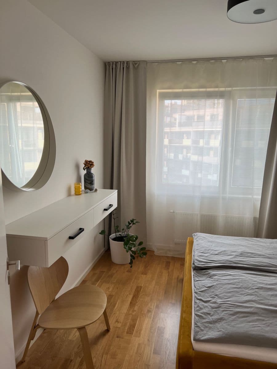 Predaj bytu 3-izbový 81 m², Saarinenova, Praha, Praha Predaj bytu 3-izbový 81 m², Saarinenova, Praha, Praha