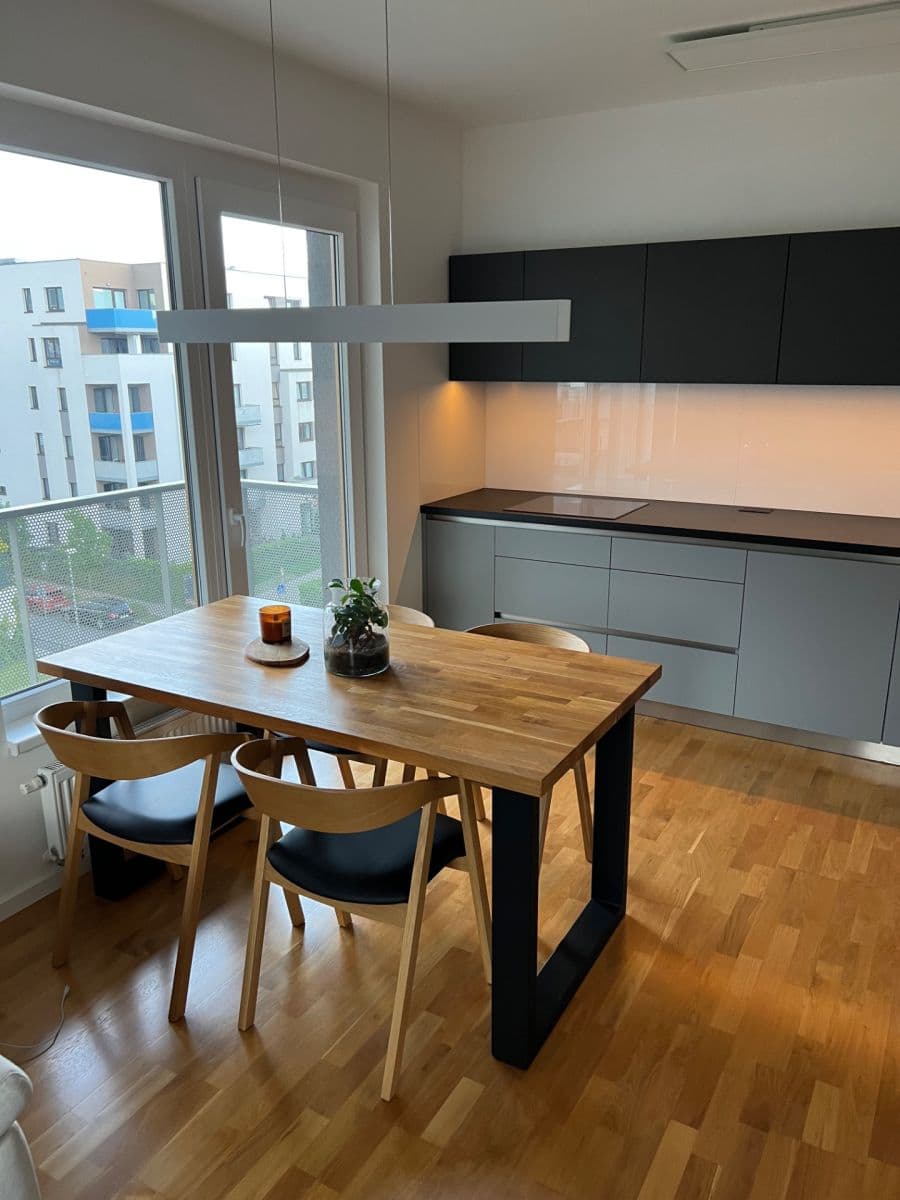 Predaj bytu 3-izbový 81 m², Saarinenova, Praha, Praha Predaj bytu 3-izbový 81 m², Saarinenova, Praha, Praha