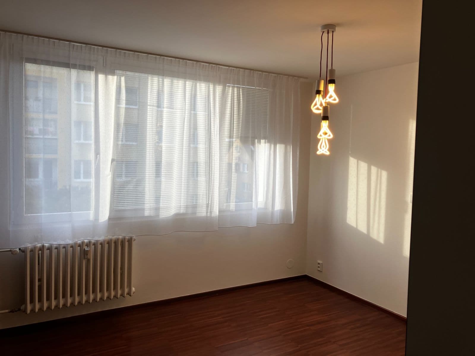 Prenájom bytu 3-izbový 68 m², Toušeňská, Praha, Praha Prenájom bytu 3-izbový 68 m², Toušeňská, Praha, Praha