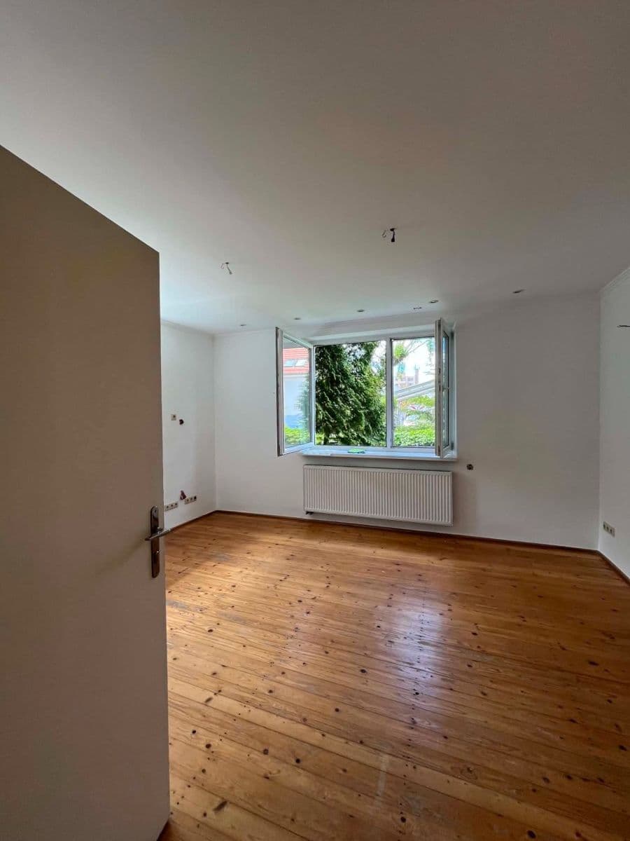 Predaj domu 100 m², pozemek 777 m², 1. mája, Leopoldov, Trnavský kraj Predaj domu 100 m², pozemek 777 m², 1. mája, Leopoldov, Trnavský kraj