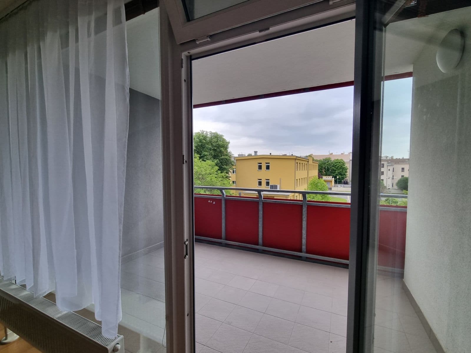 Prenájom bytu 2-izbový 62 m², Sokolovská, Olomouc, Olomoucký kraj Prenájom bytu 2-izbový 62 m², Sokolovská, Olomouc, Olomoucký kraj