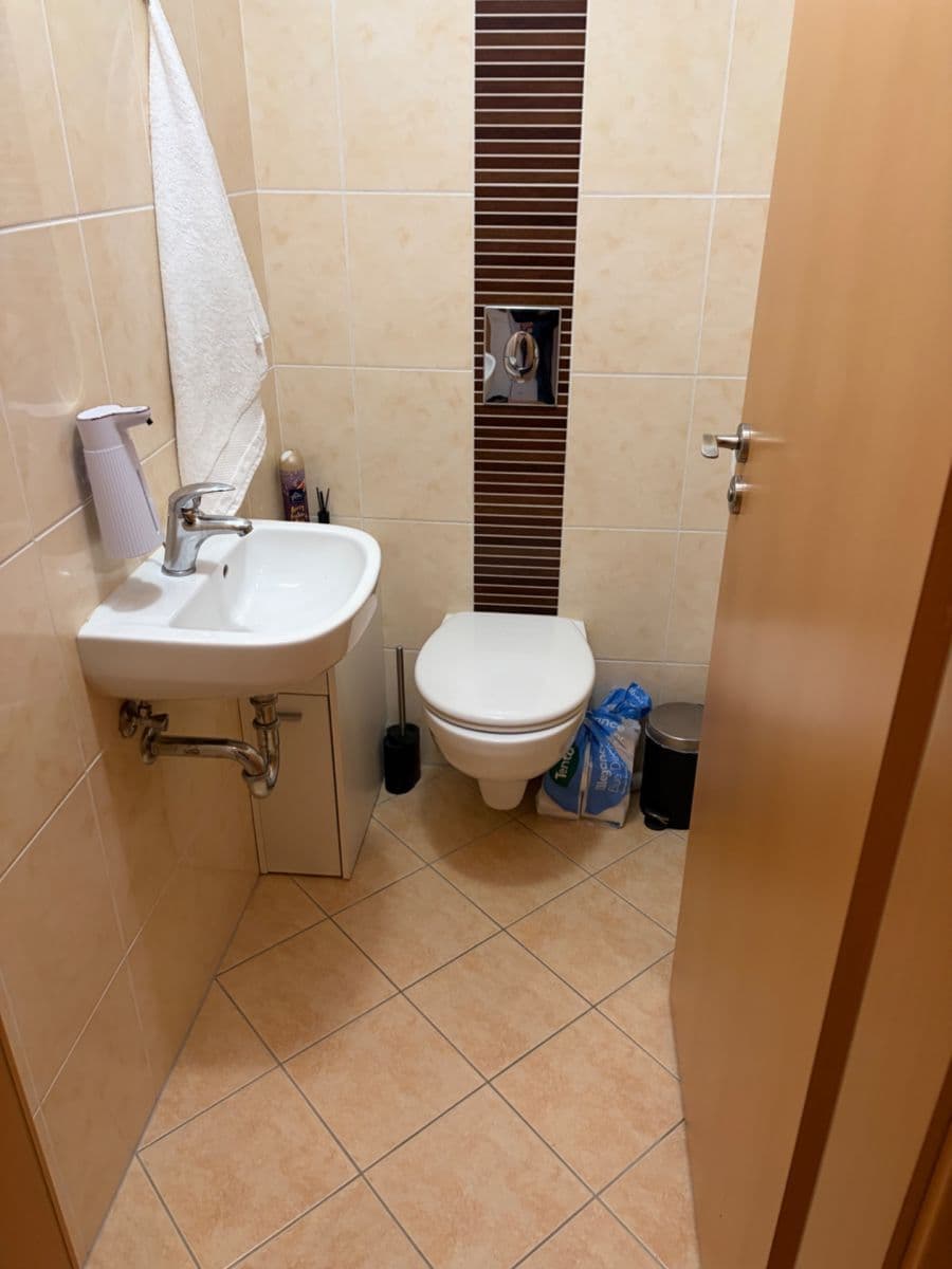 Prenájom bytu 2-izbový 50 m², Musílkova, Praha, Praha Prenájom bytu 2-izbový 50 m², Musílkova, Praha, Praha