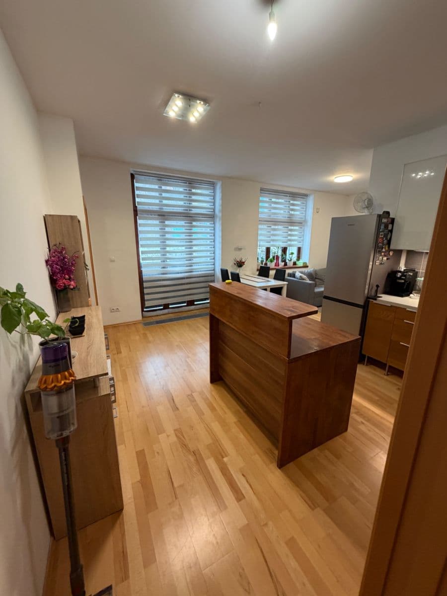 Prenájom bytu 2-izbový 50 m², Musílkova, Praha, Praha Prenájom bytu 2-izbový 50 m², Musílkova, Praha, Praha