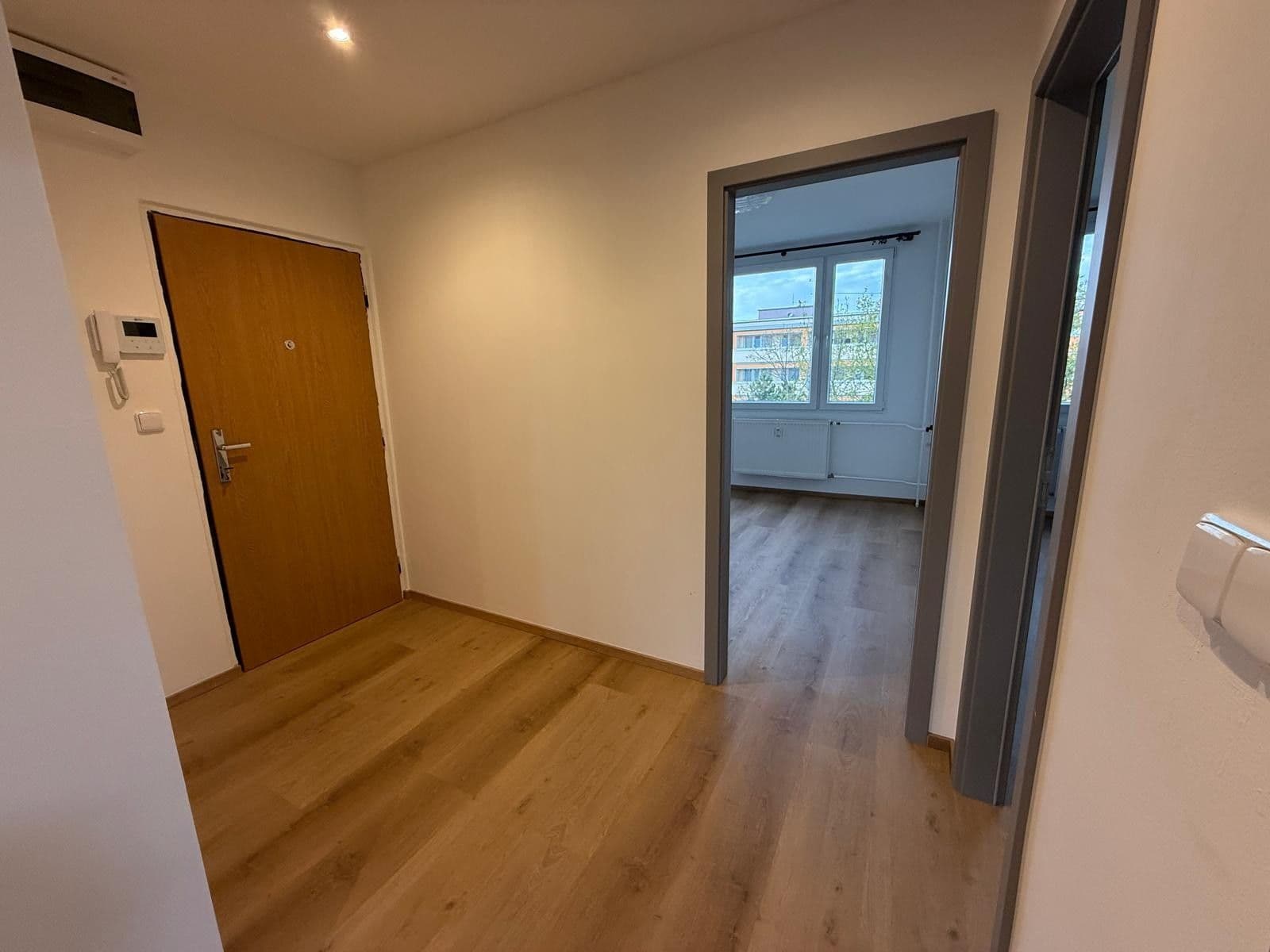 Prenájom bytu 3-izbový 72 m², Moravcova, Kolín, Středočeský kraj Prenájom bytu 3-izbový 72 m², Moravcova, Kolín, Středočeský kraj