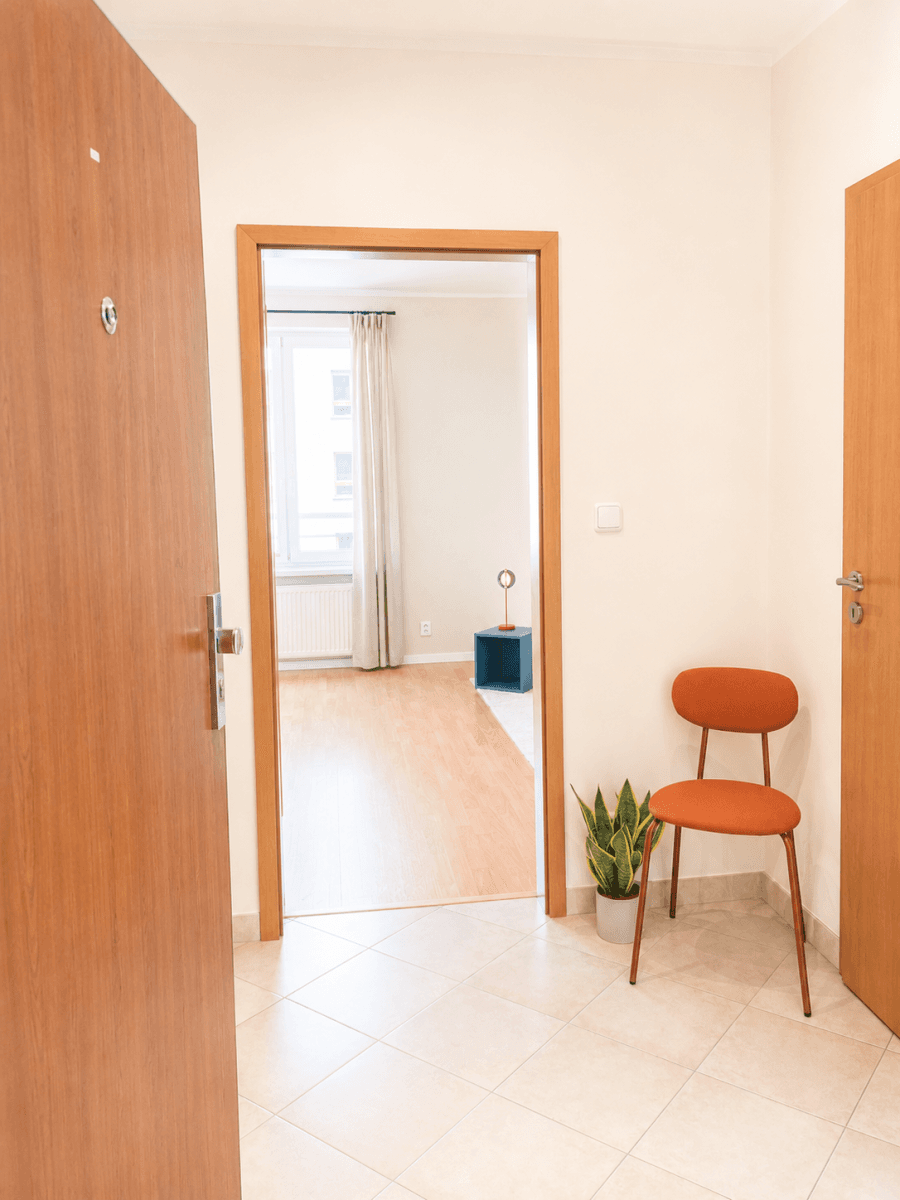 Prenájom bytu 1-izbový 33 m², Mattioliho, Praha, Praha Prenájom bytu 1-izbový 33 m², Mattioliho, Praha, Praha