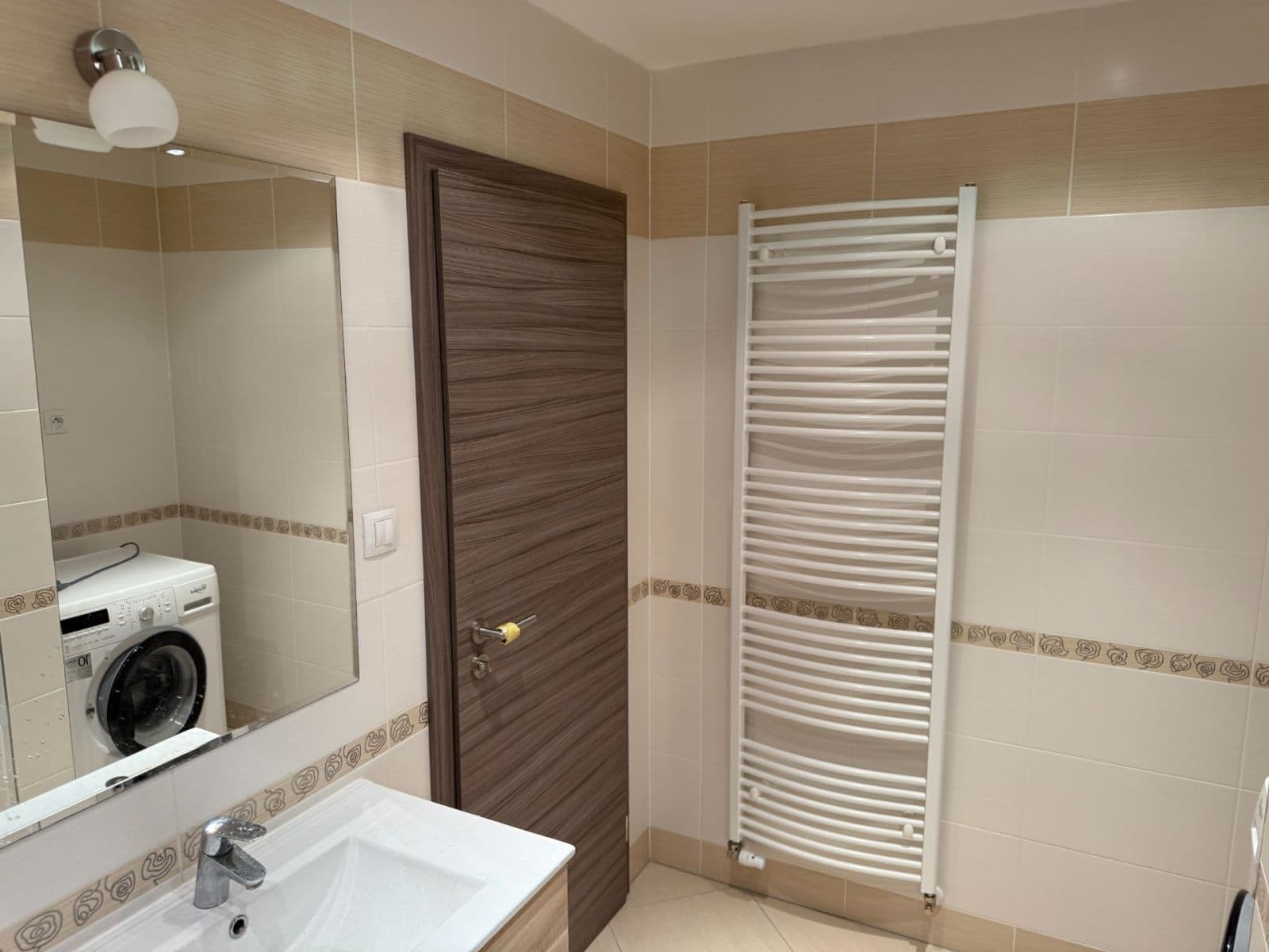 Predaj bytu 2-izbový 64 m², V Háji, Praha, Praha Predaj bytu 2-izbový 64 m², V Háji, Praha, Praha