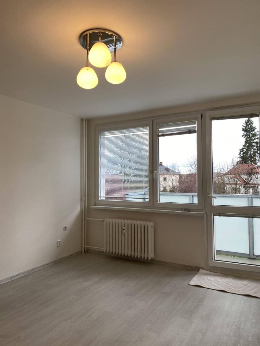 Predaj bytu 1-izbový 28 m², Na Kotli, Hradec Králové, Královéhradecký kraj Predaj bytu 1-izbový 28 m², Na Kotli, Hradec Králové, Královéhradecký kraj