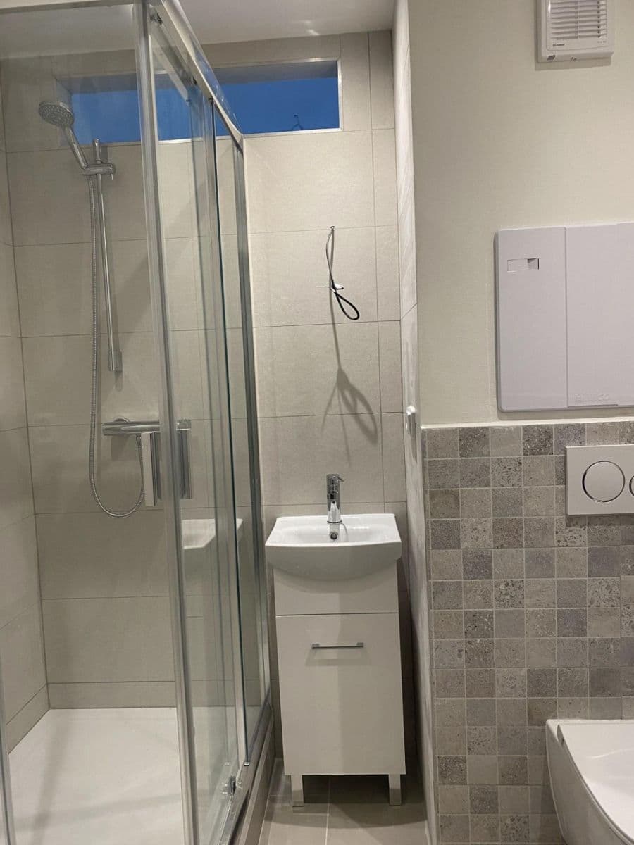 Predaj bytu 1-izbový 28 m², Na Kotli, Hradec Králové, Královéhradecký kraj Predaj bytu 1-izbový 28 m², Na Kotli, Hradec Králové, Královéhradecký kraj
