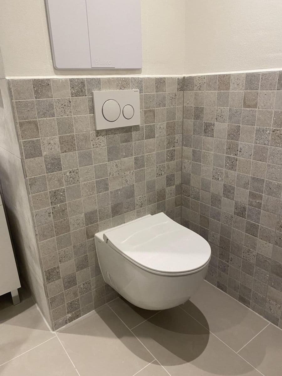 Predaj bytu 1-izbový 28 m², Na Kotli, Hradec Králové, Královéhradecký kraj Predaj bytu 1-izbový 28 m², Na Kotli, Hradec Králové, Královéhradecký kraj