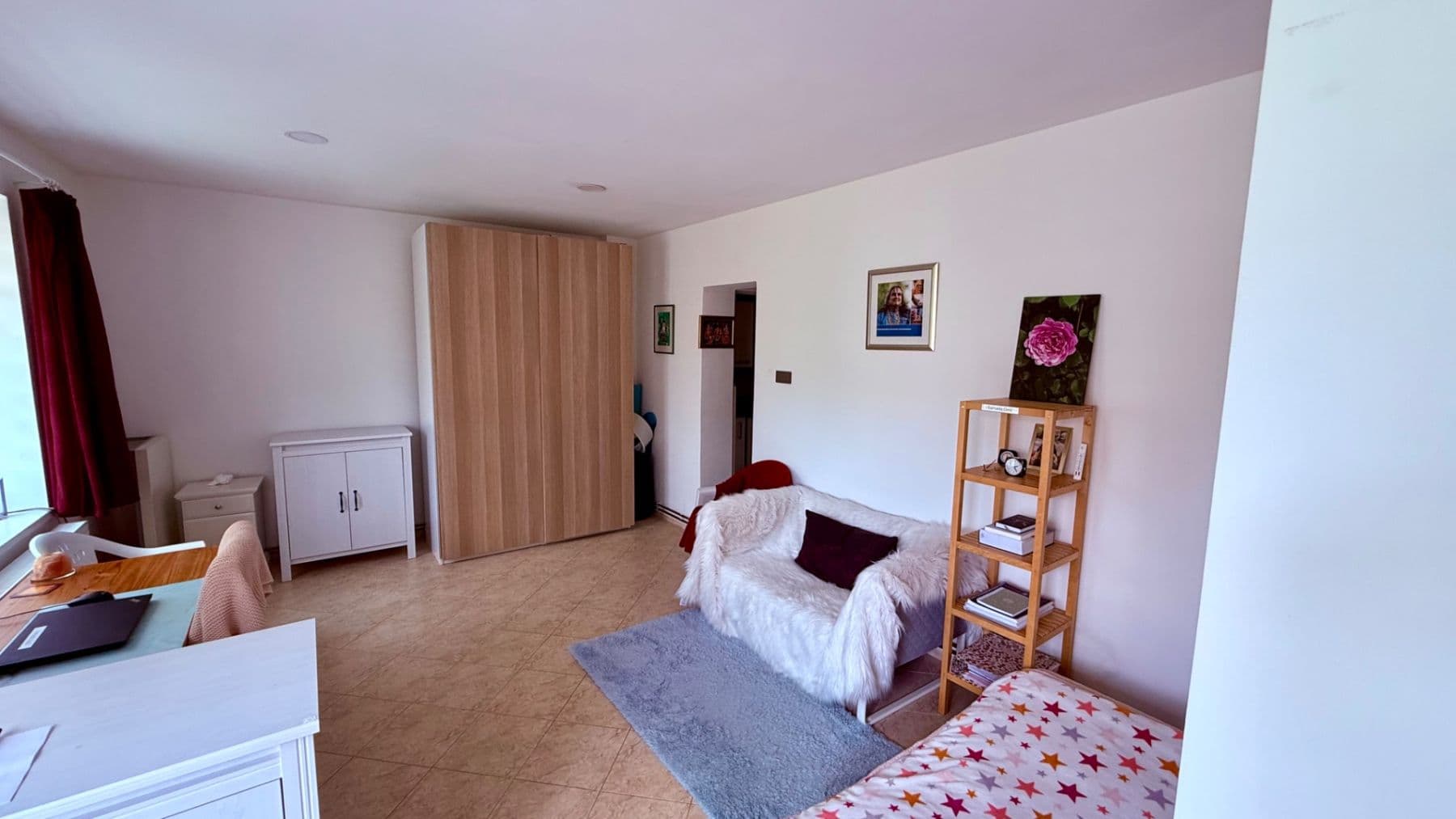 Prenájom bytu 1-izbový 30 m², Palackého náměstí, Řevnice, Středočeský kraj Prenájom bytu 1-izbový 30 m², Palackého náměstí, Řevnice, Středočeský kraj
