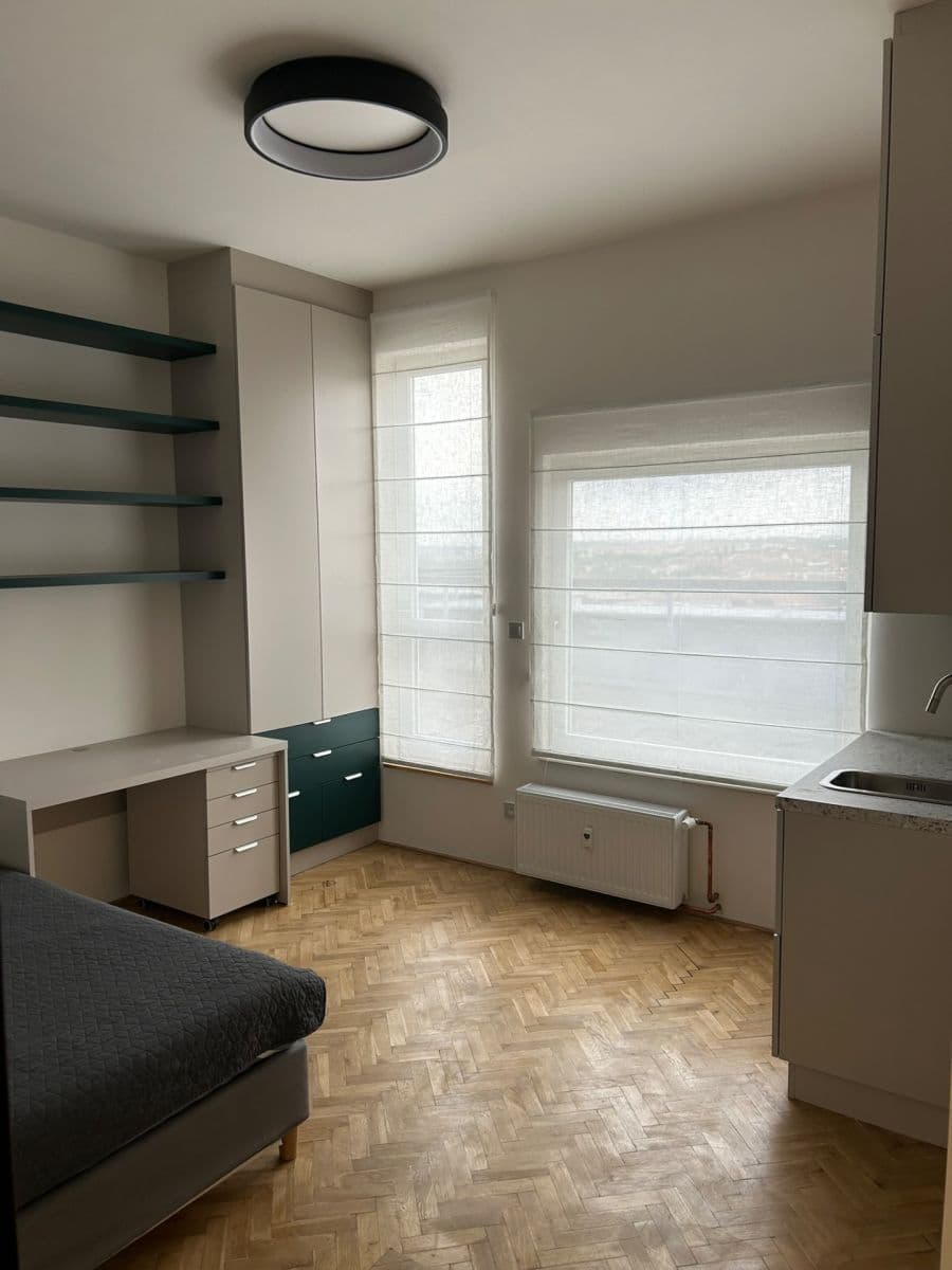 Prenájom bytu 1-izbový 18 m², Na Šťáhlavce, Praha, Praha Prenájom bytu 1-izbový 18 m², Na Šťáhlavce, Praha, Praha