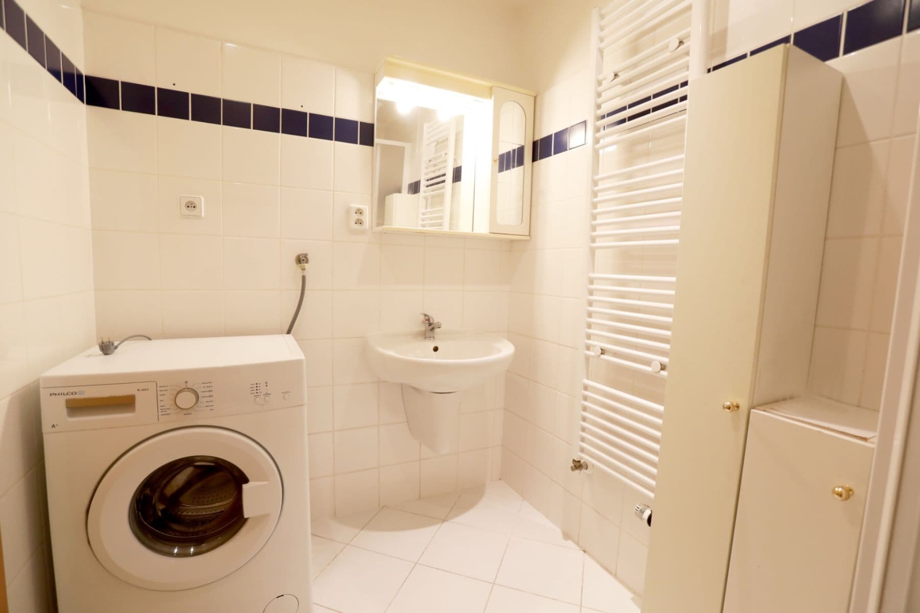 Prenájom bytu 1-izbový 30 m², Francouzská, Praha, Praha Prenájom bytu 1-izbový 30 m², Francouzská, Praha, Praha