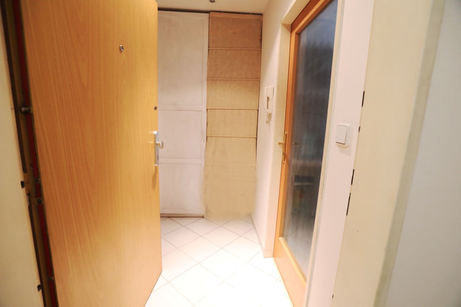 Prenájom bytu 1-izbový 30 m², Francouzská, Praha, Praha Prenájom bytu 1-izbový 30 m², Francouzská, Praha, Praha