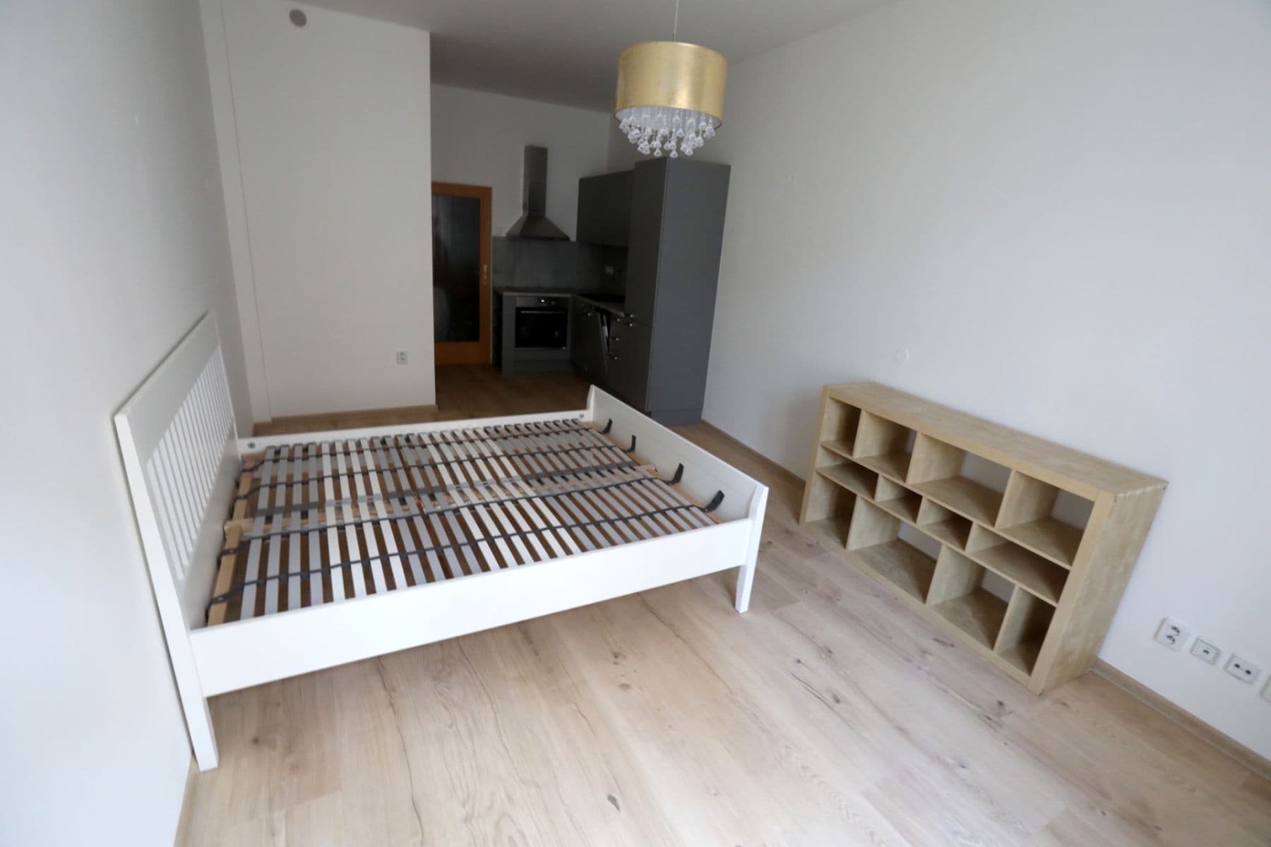 Prenájom bytu 1-izbový 30 m², Francouzská, Praha, Praha Prenájom bytu 1-izbový 30 m², Francouzská, Praha, Praha